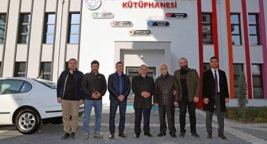 Mustafa Yalçın'ın kütüphane günü