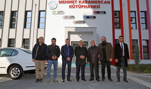 Mustafa Yalçın'ın kütüphane günü