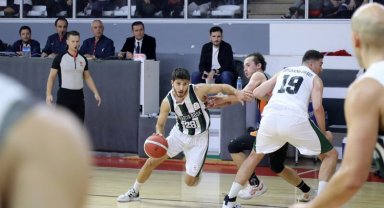 Sakarya potada ilk yarının son maçına çıkacak