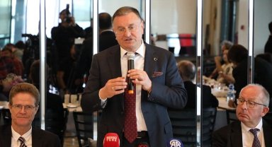 AB Delegasyonu Başkanı Büyükelçi Landrut: "Sizi Unutmadık"