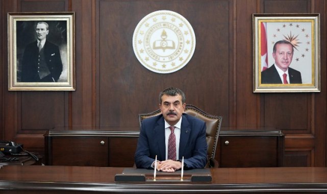 Atanamayan öğretmenlere Bakan'dan müjde