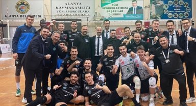 Bursa Büyükşehir Belediyespor set vermeden kazandı