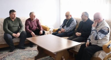 Çayırova'da Başkan Çiftçi'den gönül ziyaretleri