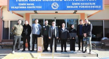 Efes Selçuk Belediyesi'nden öğrencilere destek