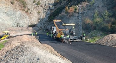 Hatay'da yıpranan yollar asfaltlanıyor