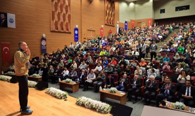 Kayseri Talas'ta 'Dijital Baba söyleşisi