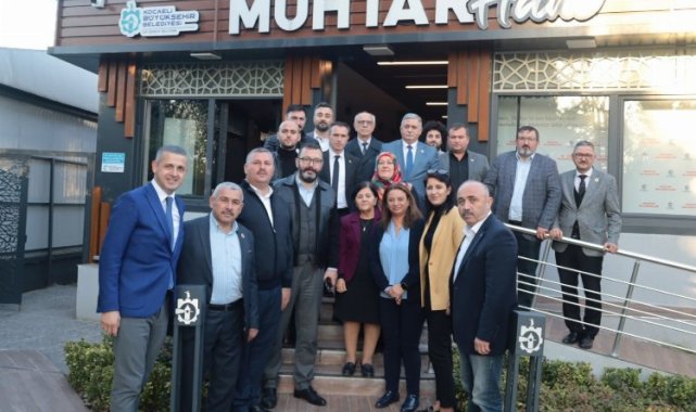 Kocaelili muhtarlardan okul kampanyasına destek