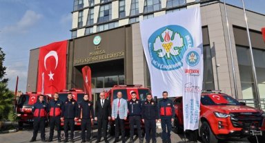 Manisa İtfaiyesi'ne 4 araç