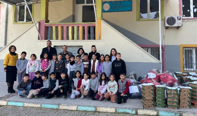 Manisa'da Başkan Ergün'den öncü karne hediyesi