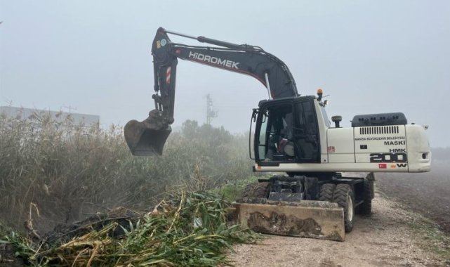MASKİ'den Halitpaşa'da 2,5 kilometrelik dere temizliği