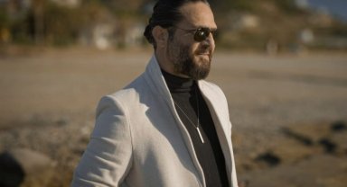 Orhan Karademir Dipsiz Karanlık ile sevenlerini oynatacak!