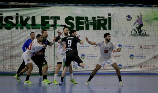 Sakarya hentbolda ikinci yarıya hazır