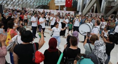 Ünlüler bu festivale akın ediyor