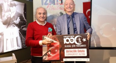 Usta şair İzmit'te şiirleriyle anıldı