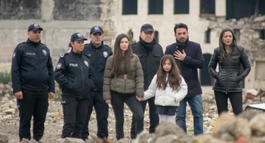 Arka Sokaklar oyuncuları deprem bölgesinde
