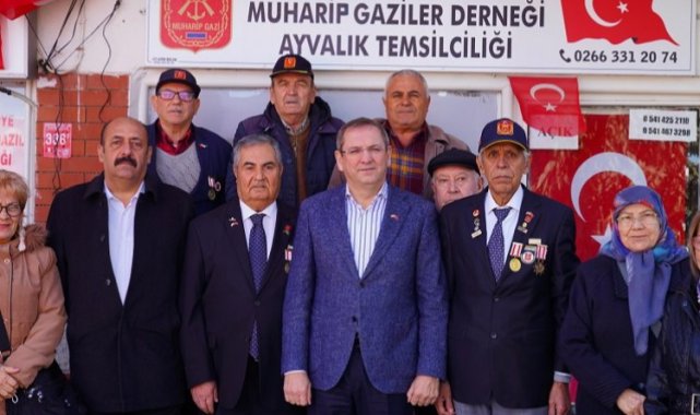 Ayvalık'ta Başkan Ergin seçim gezilerine başladı