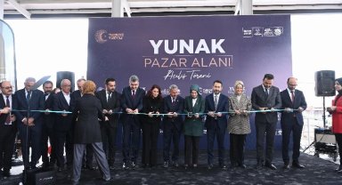 Bakan Göktaş Yunak'ta kapalı pazar yeri açılışını gerçekleştirdi