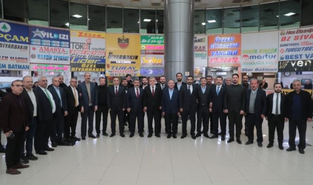 Bozdağ ve Beyazgül'den terminal esnafına ziyaret