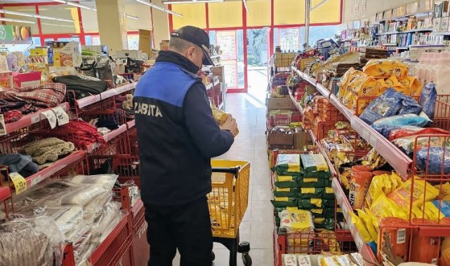 Bursa Mudanya'da Zabıta'dan market denetimi