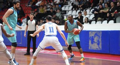 Çayırova Belediyesi, Kağıtspor'u mağlup etti
