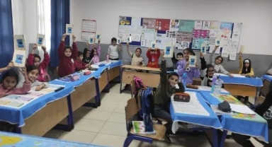 Çocuklar kitaplarla büyüsün 