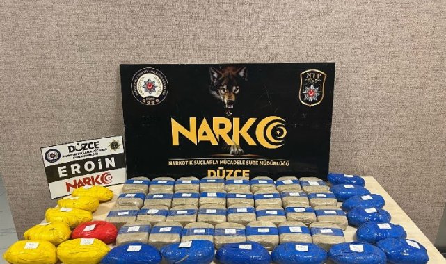Düzce'de 25 kilo uyuşturucu madde yakalandı