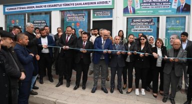 Gördes'te Cumhur İttifakı Seçim Bürosu açıldı