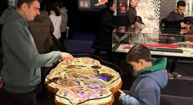 İstanbul'da 'anatomi sergisi'ne yoğun ilgi