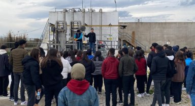 Manisa'da öğrencilerden Salihli AAT'ye ziyaret