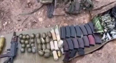 Pençe Kilit'te çok sayıda silah ve mühimmata el konuldu