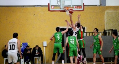 Sakarya Büyükşehir Basketbol farklı kazandı