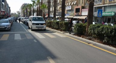 Tarsus caddeleri yenileniyor
