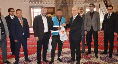 Yükümlülerden örnek davranış: Konya camilerini temizlediler