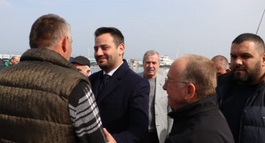 AK Partili Dinçer'den Güzelyalı Su Ürünleri'ne ziyaret