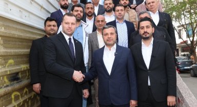 Anavatan Partisi'nden Adana'da tarihi destek