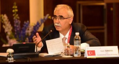 AYM'de Kadir Özkaya yeniden başkanvekili
