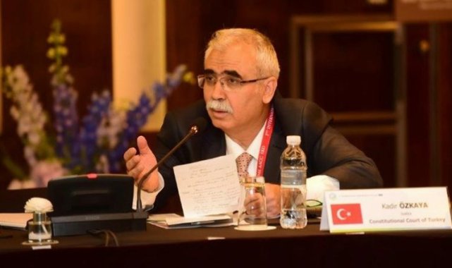 AYM'de Kadir Özkaya yeniden başkanvekili