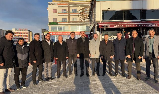Başkan Altay gençlerle ve esnafla bir araya geldi