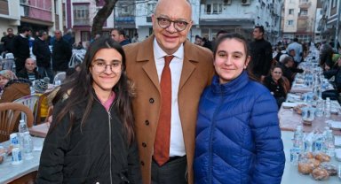 Başkan Ergün Yavuz Kurt'un iftar programına katıldı