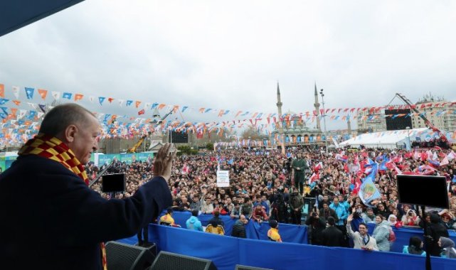 Cumhurbaşkanı Erdoğan'dan büyük mitingde "Kayseri" övgüsü