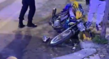 Edirne Keşan'da otomobil motosiklete çarptı: 2 yaralı