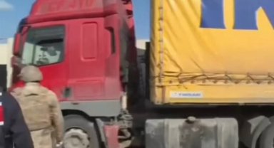 İçişleri'nden 'Kalkan-17'! 881 düzensiz göçmen yakalandı