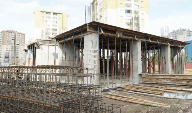 İldem'in İkinci Akıl Küpü Kütüphanesi hızla yükseliyor