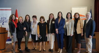 İstanbul Şişli'de 'İyi Yaşlanma'nın püf noktaları konuşuldu