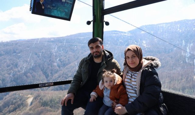 Kartepe'de teleferiğin ilk yolcusu 1 yaşındaki Mila bebek