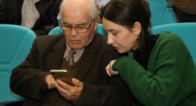 Kocaeli'de 65 yaş üstü vatandaşlar üniversiteli oldu