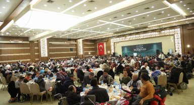 Konya'daki dezavantajlı gruplar ve aileleri iftarda buluştu