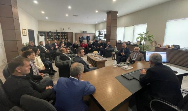 Mehmet Özcan'dan, Keşan Belediye Başkanı Mustafa Helvacıoğlu'na ziyaret