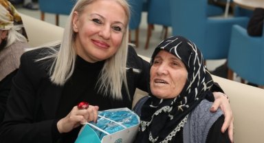 Nilüfer'de yaşlılar unutulmadı