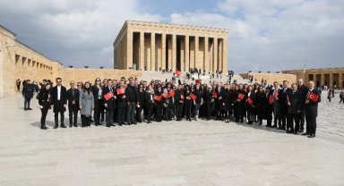 OPET, Dünya Kadınlar Günü'nde Ata'nın huzurundaydı